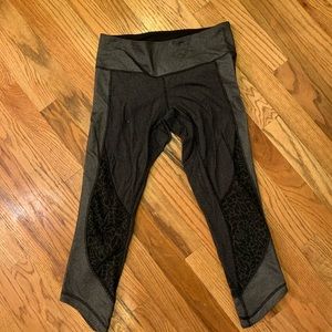 Lululemon - size 6